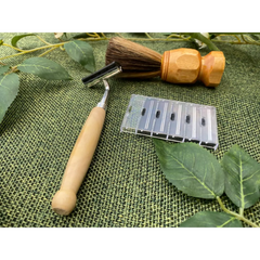 Beard Kit - Razor + Cartridges + Shaving Brush
