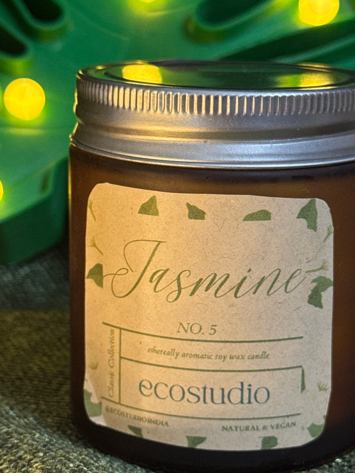 Jasmine Scented Candles Handmade Vegan Soy Wax Candles – Hand Poured in Sustainable Amber Glass Jars